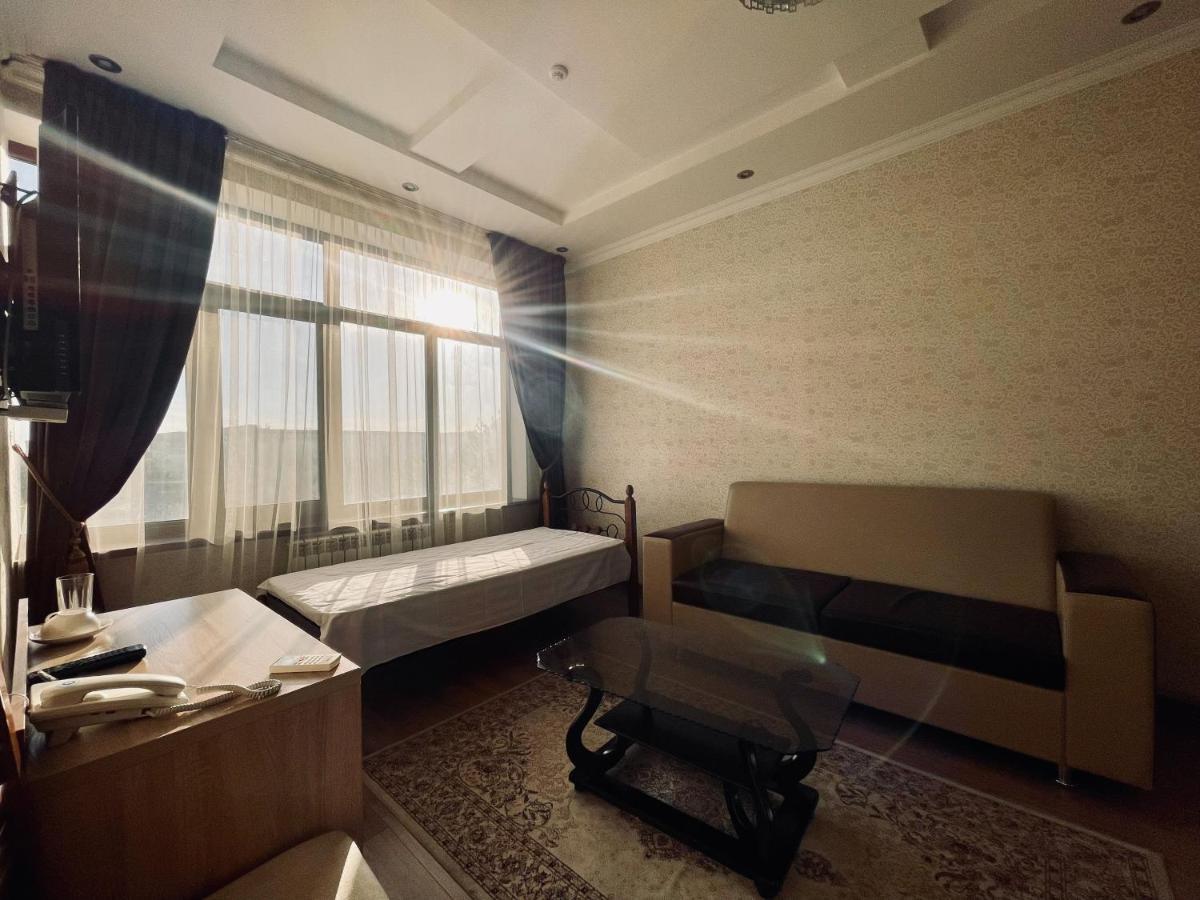 Hôtel Достык à Kyzylorda Extérieur photo